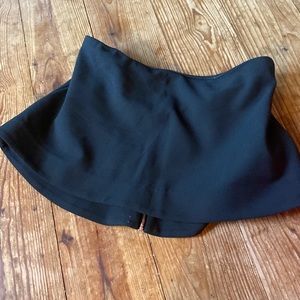 Elizabeth and James strapless zip back shirt